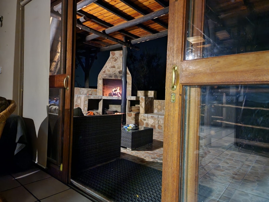 2 Bedroom Property for Sale in Renosterfontein A H North West